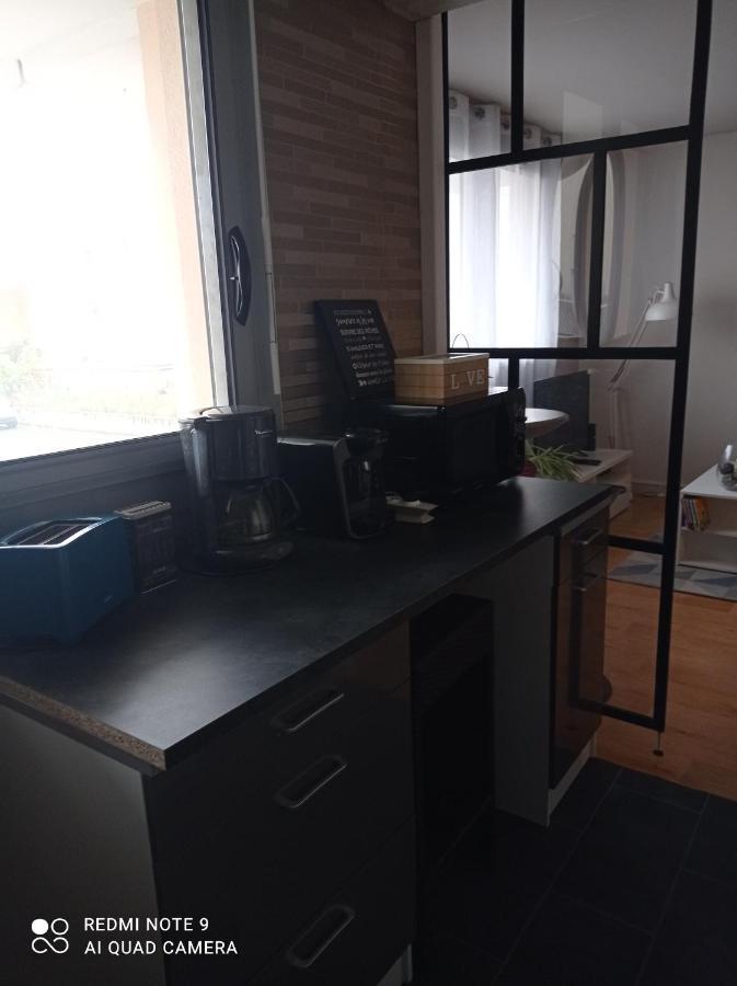 Le Cosy Apartment Виши Екстериор снимка
