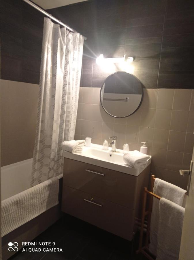 Le Cosy Apartment Виши Екстериор снимка